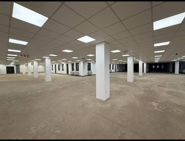 2,320M² OFFICE TO LET IN BRAAMPARK